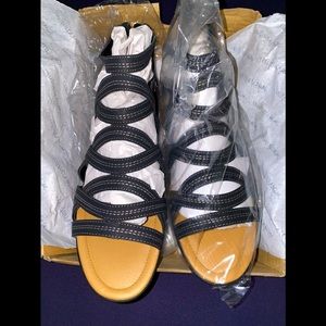 Comfort View women’s gladiator sandal